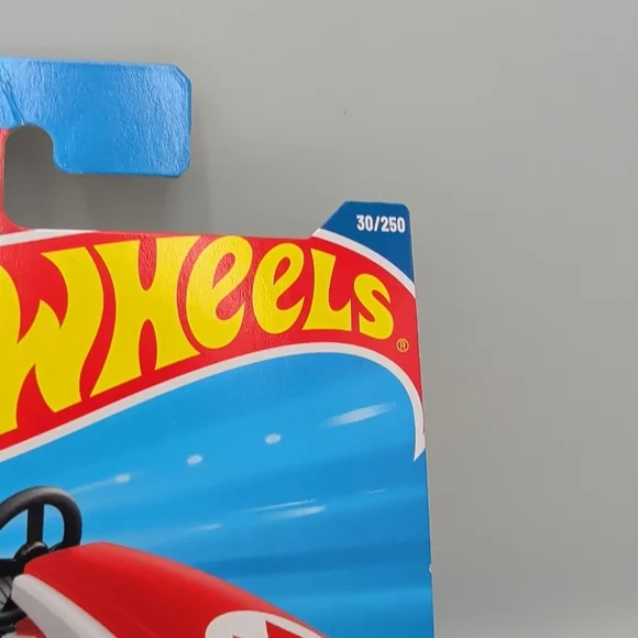 Hot Wheels Mario Kart Standard Kart Toy - Blue, Red, White, Black - Picture 3 of 12